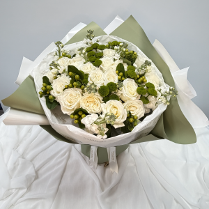 Rose # 17 – Royal Garden